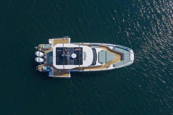 2027 Nimbus Sport Tender 35 