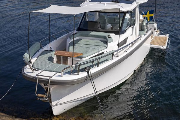 2027 Nimbus ST 35