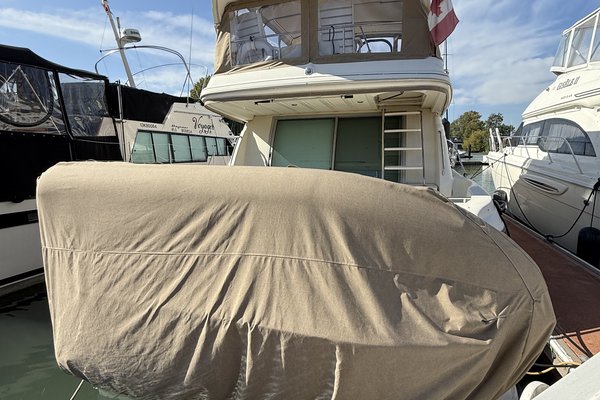 1998 Maxum 4600 SCB