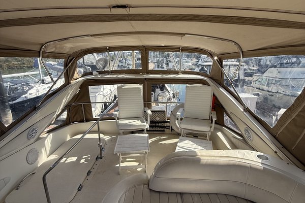 1998 Maxum 4600 SCB
