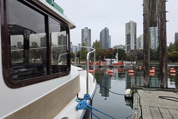 2017 Ranger Tugs R-27