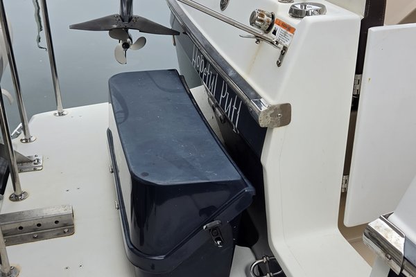 2017 Ranger Tugs R-27