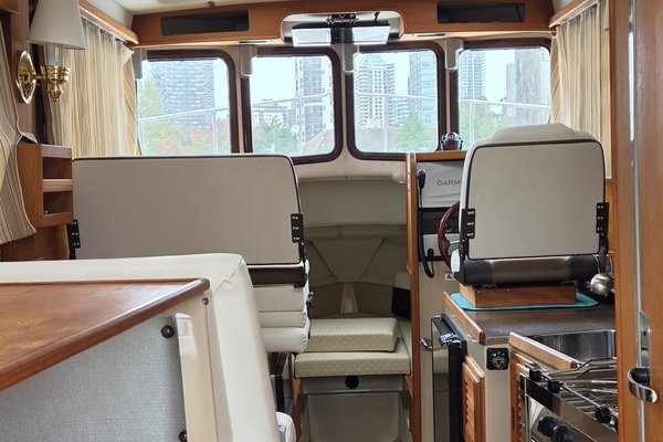 2017 Ranger Tugs R-27