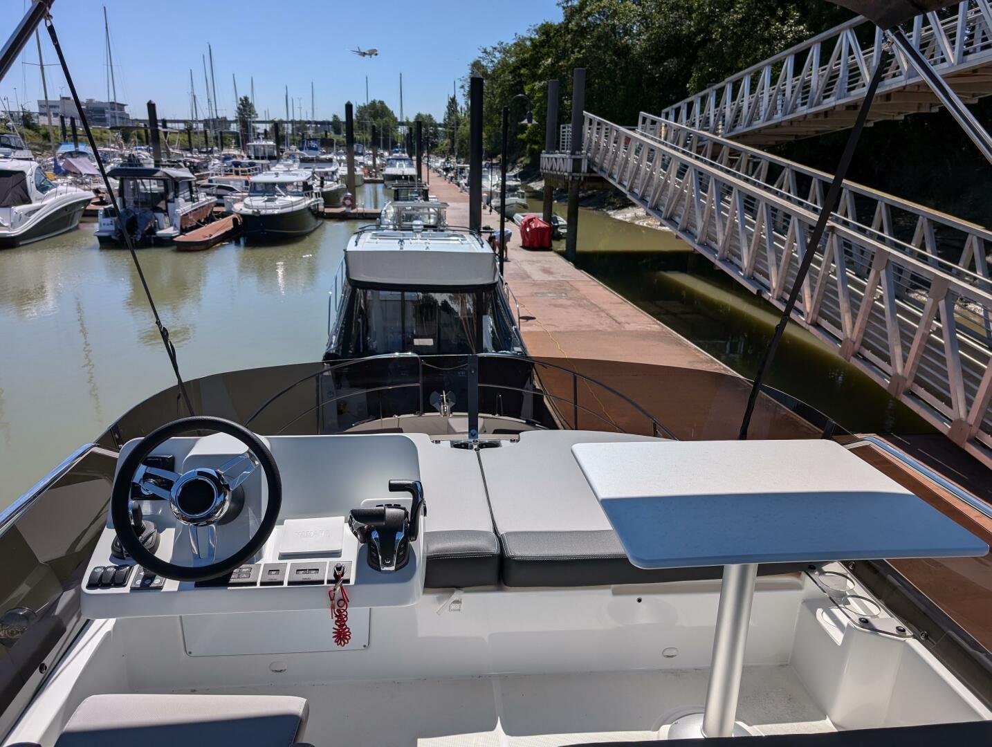 2023 Jeanneau NC 1095 FLY