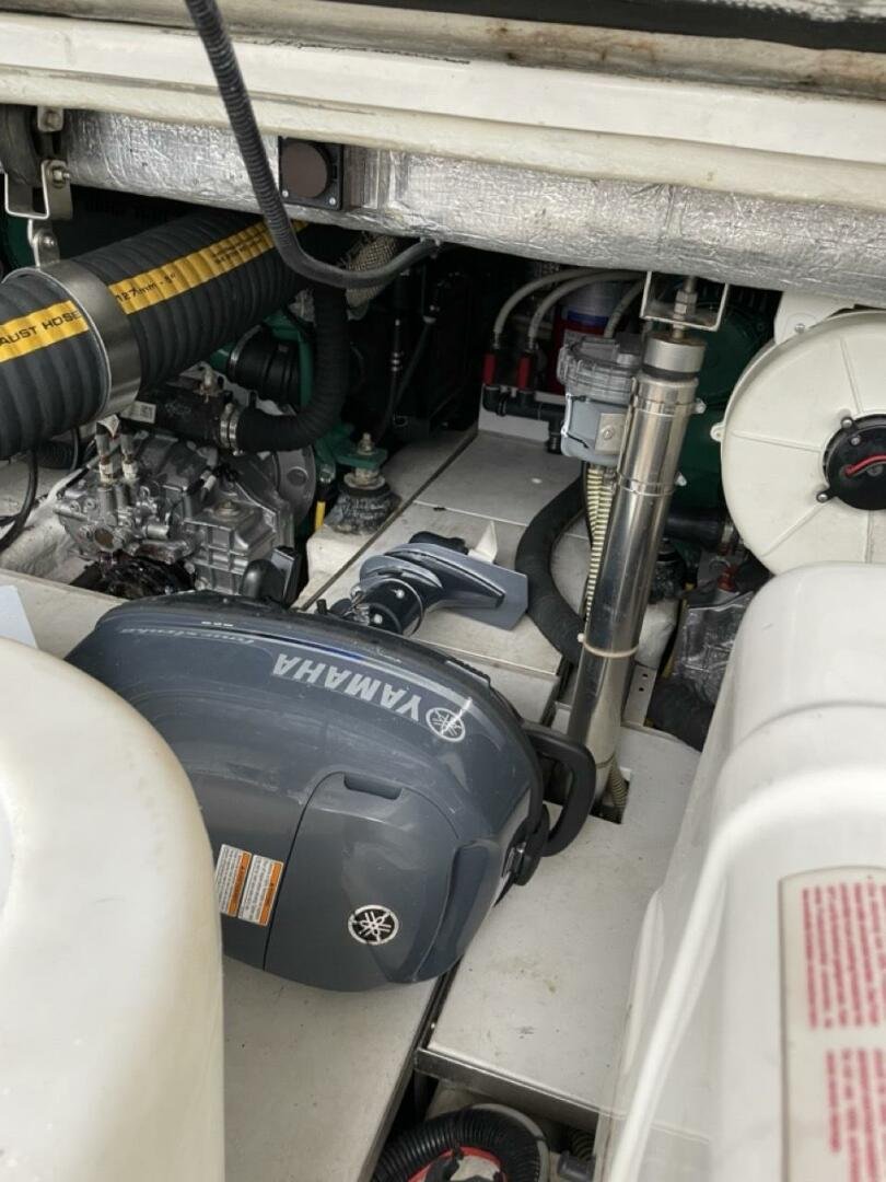 2017 Galeon 430 Skydeck