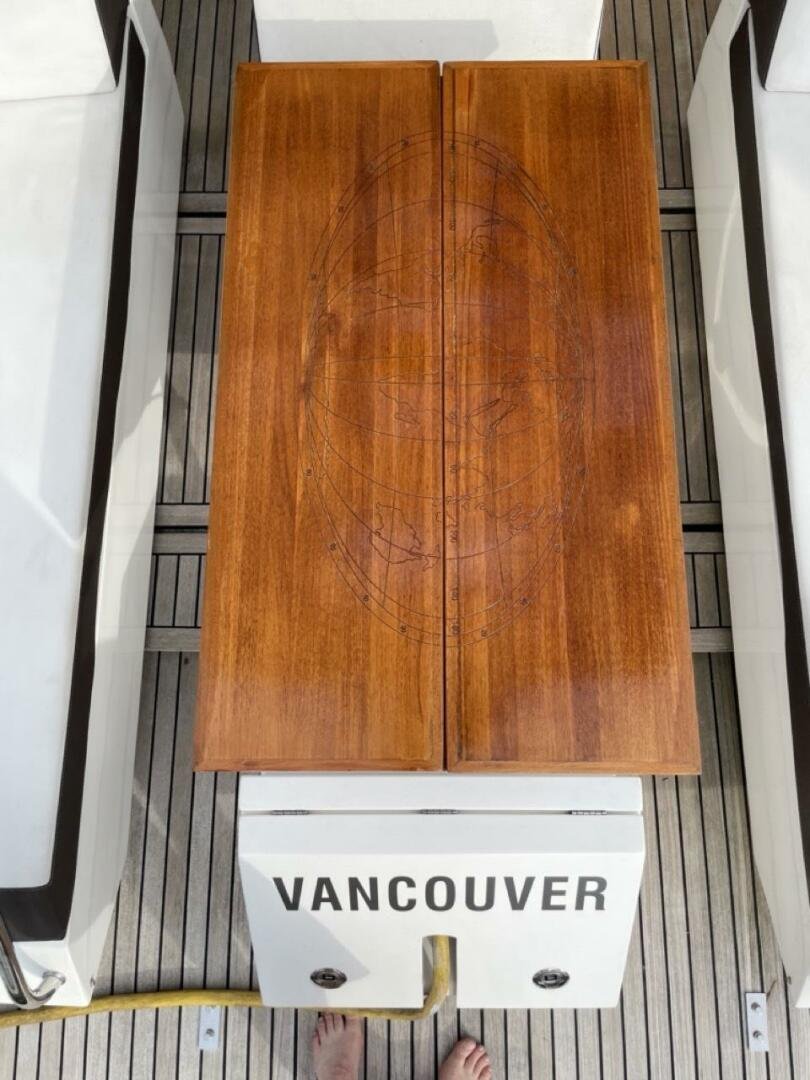 2017 Galeon 430 Skydeck