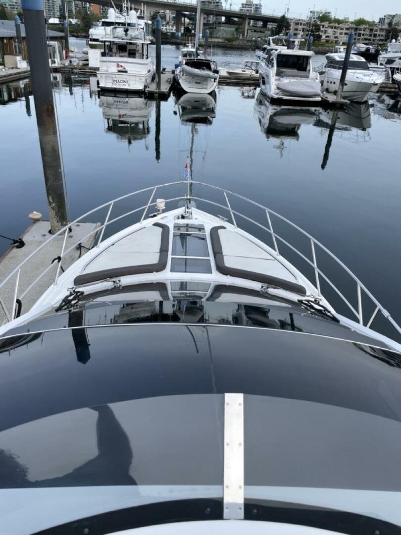 2017 Galeon 430 Skydeck