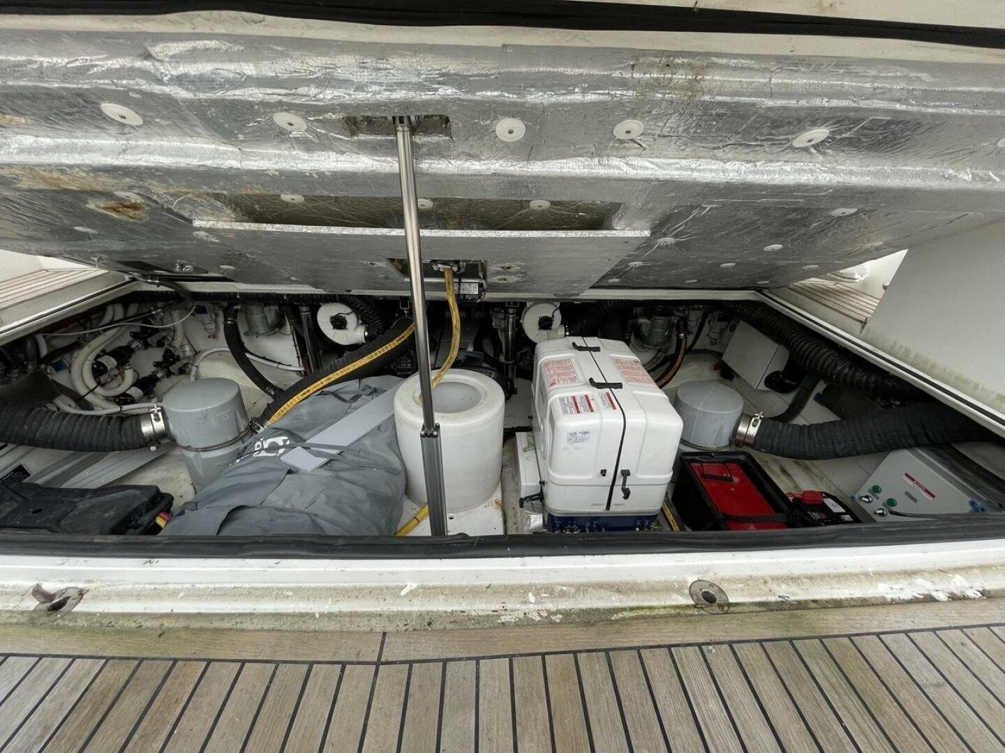 2017 Galeon 430 Skydeck