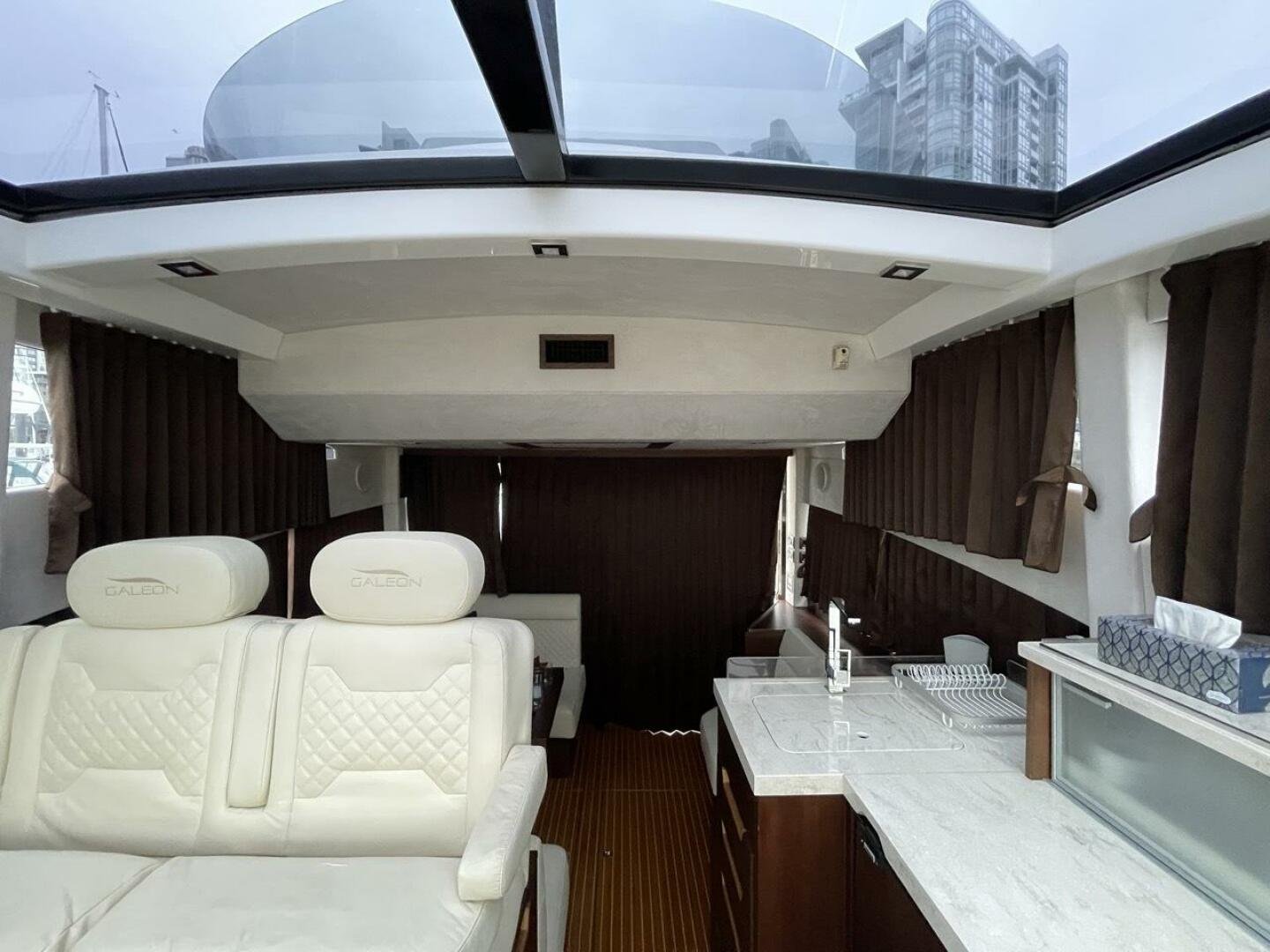 2017 Galeon 430 Skydeck
