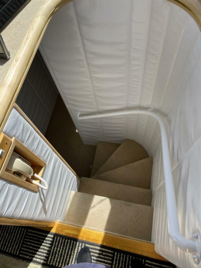 1991 Ocean Alexander null