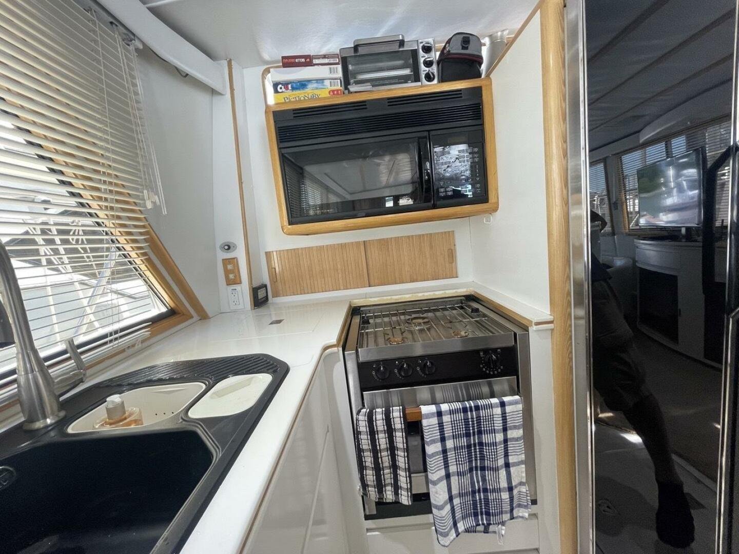 1991 Ocean Alexander null