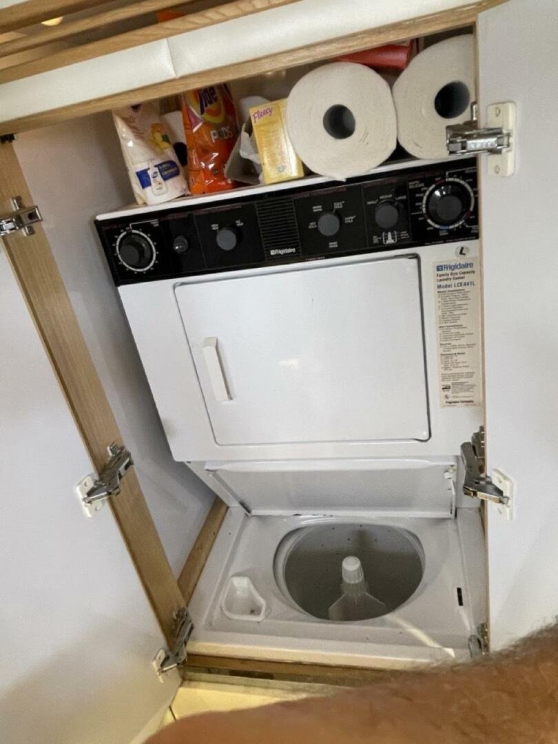 1991 Ocean Alexander null