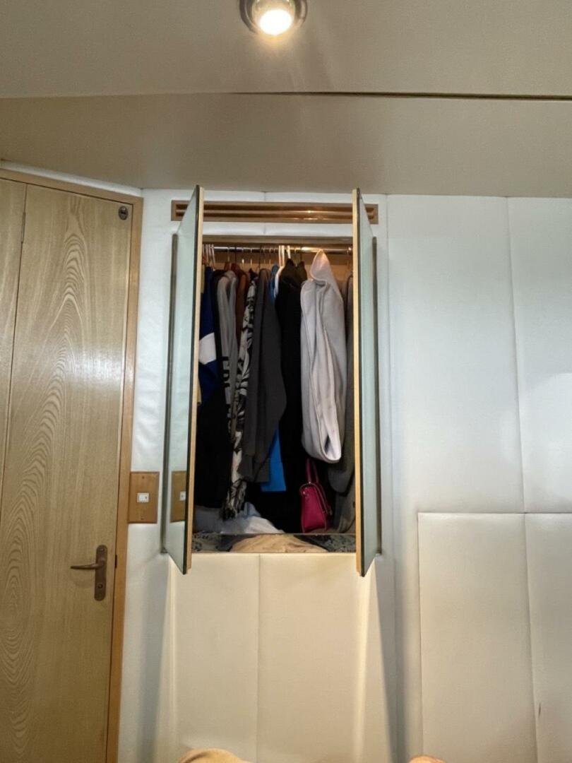 1991 Ocean Alexander null