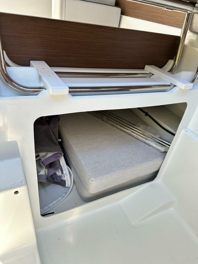 2021 Jeanneau NC 795 S2