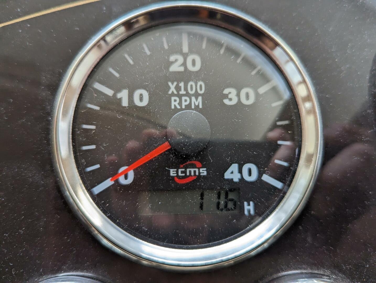 1999 Cruisers Yachts 3585 Flybridge