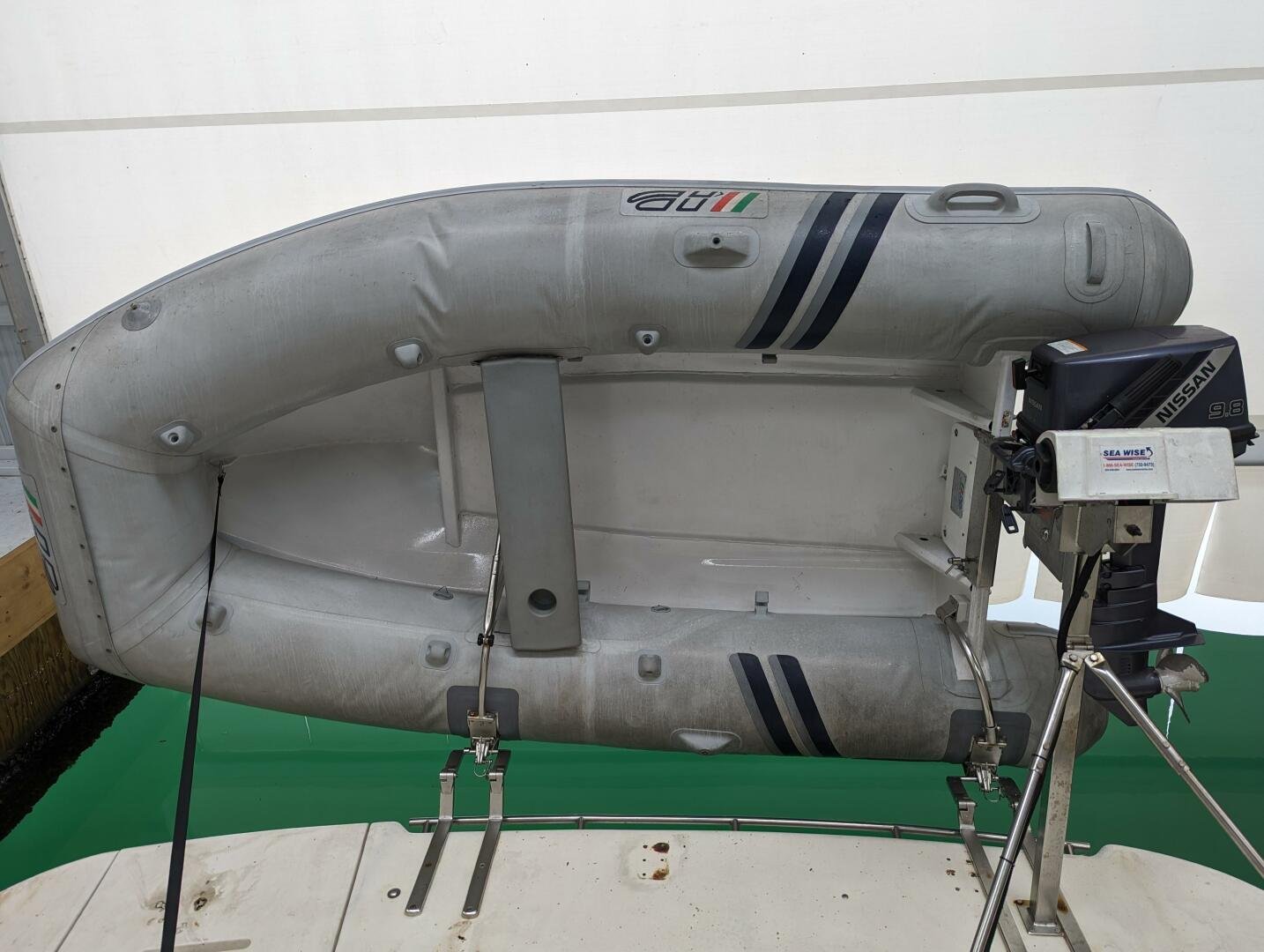 1999 Cruisers Yachts 3585 Flybridge