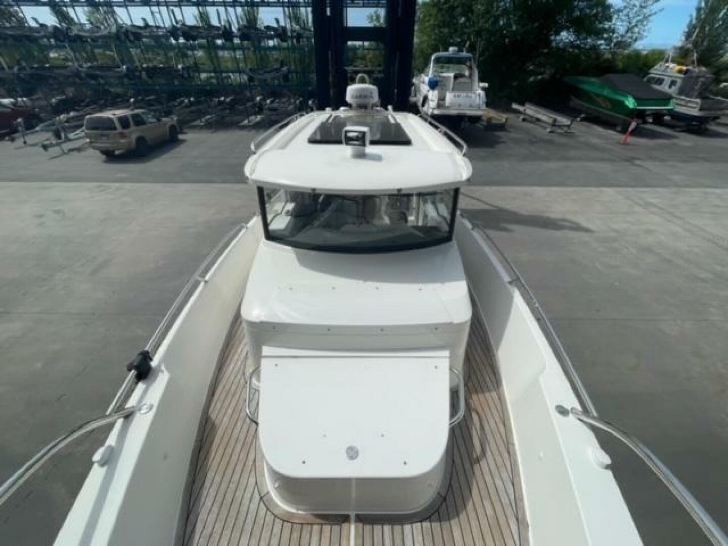 2019 Nimbus Commuter 9