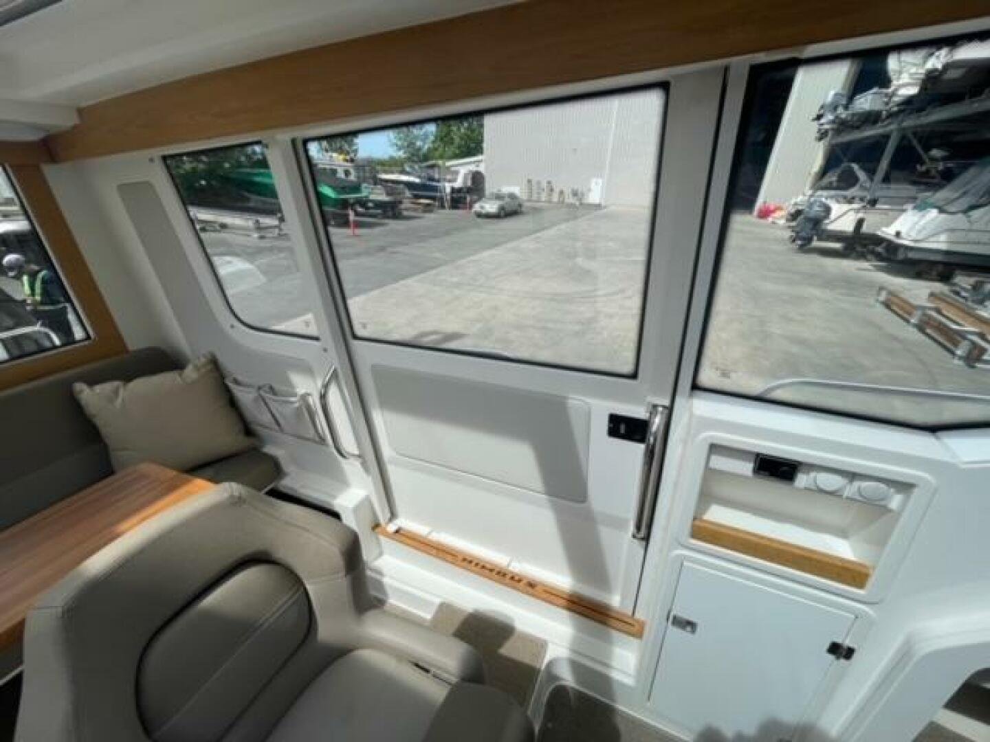 2019 Nimbus Commuter 9