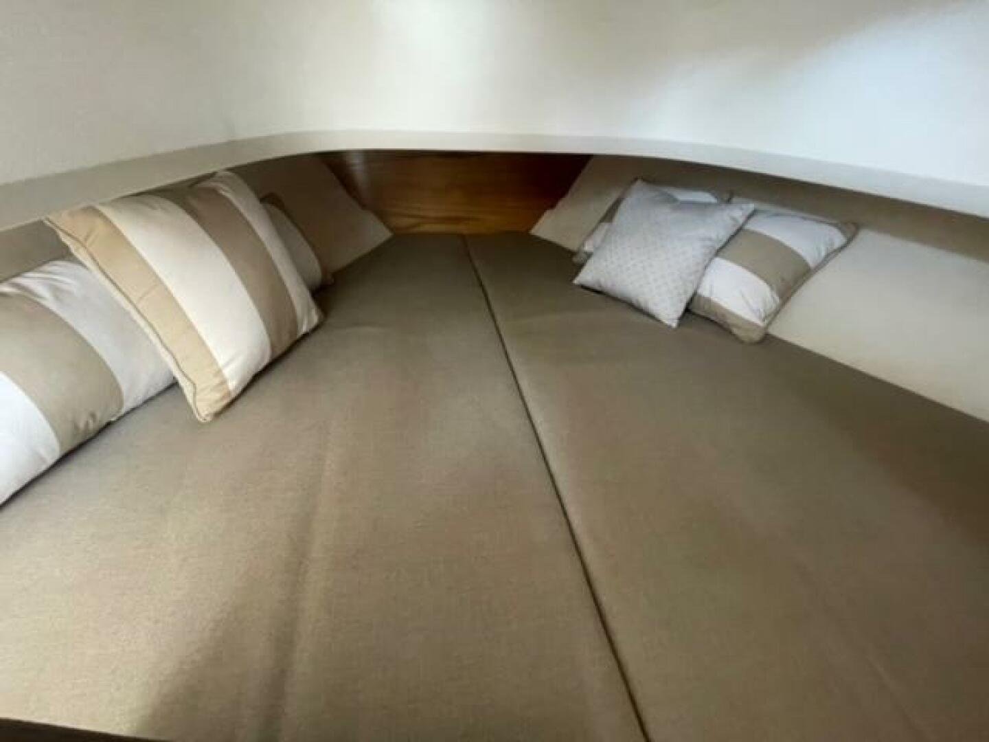 2019 Nimbus Commuter 9