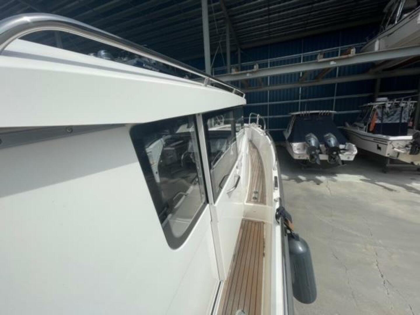 2019 Nimbus Commuter 9