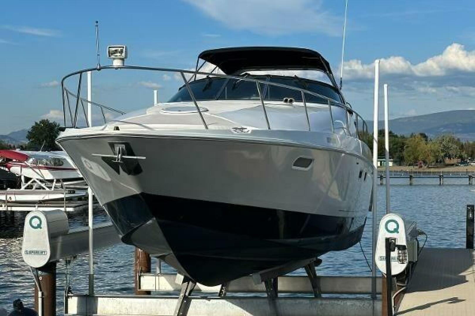 1994 Chris-Craft 380 Continental