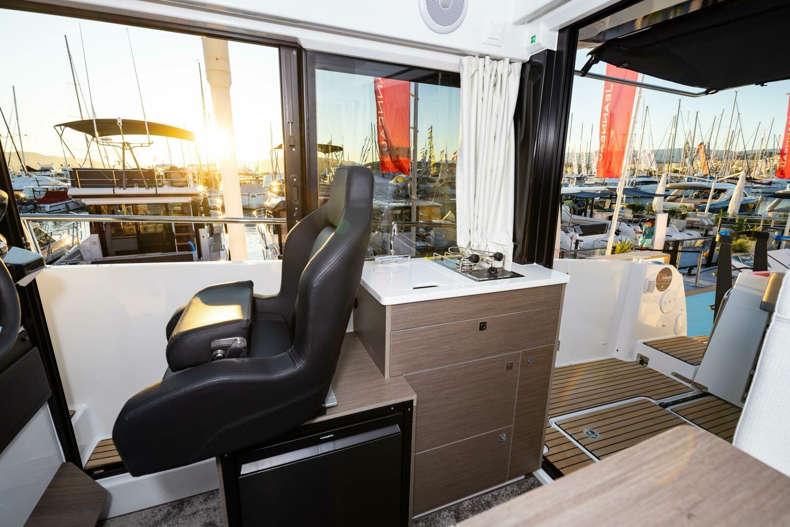 2025 Jeanneau NC 895 Sport