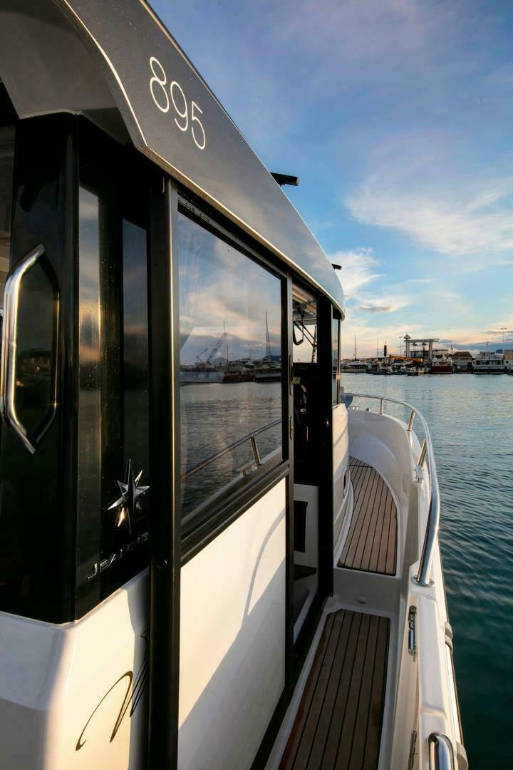 2025 Jeanneau NC 895 Sport
