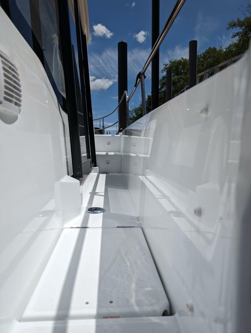 2025 Jeanneau NC 895 S2