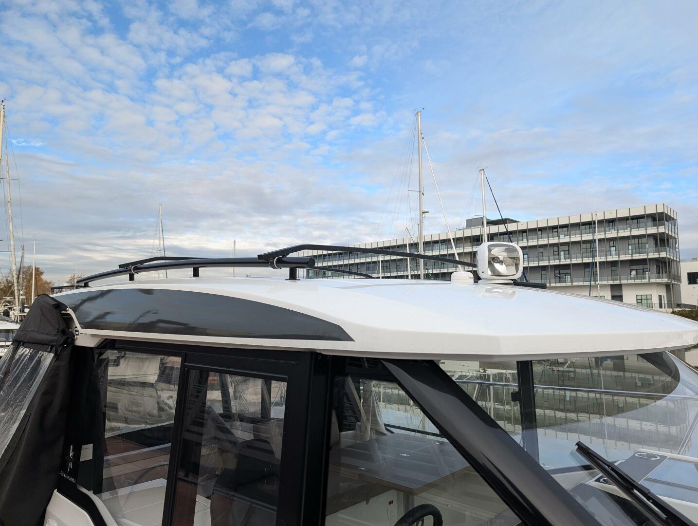 2025 Jeanneau NC 895 S2