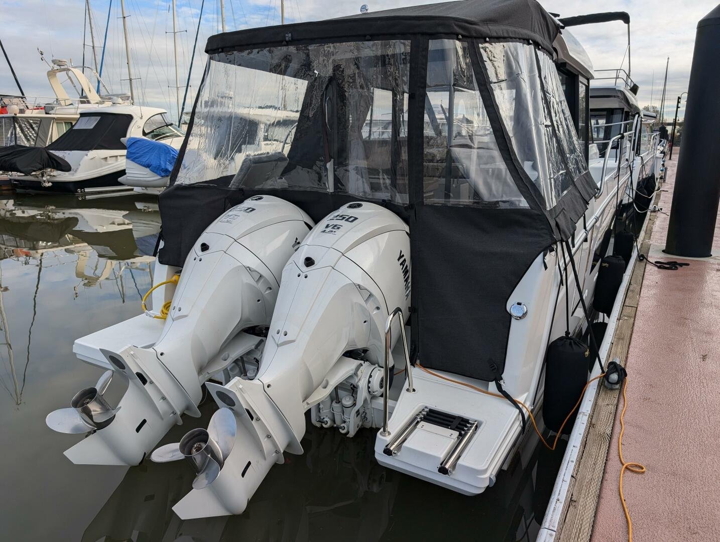 2025 Jeanneau NC 895 S2