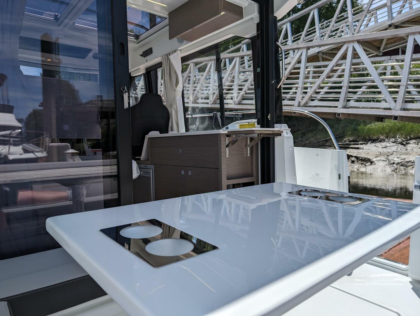 2025 Jeanneau NC 895 S2