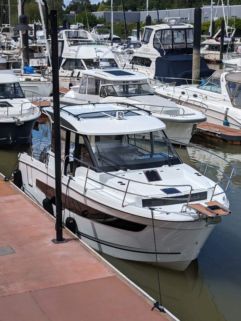 2025 Jeanneau NC 895 S2