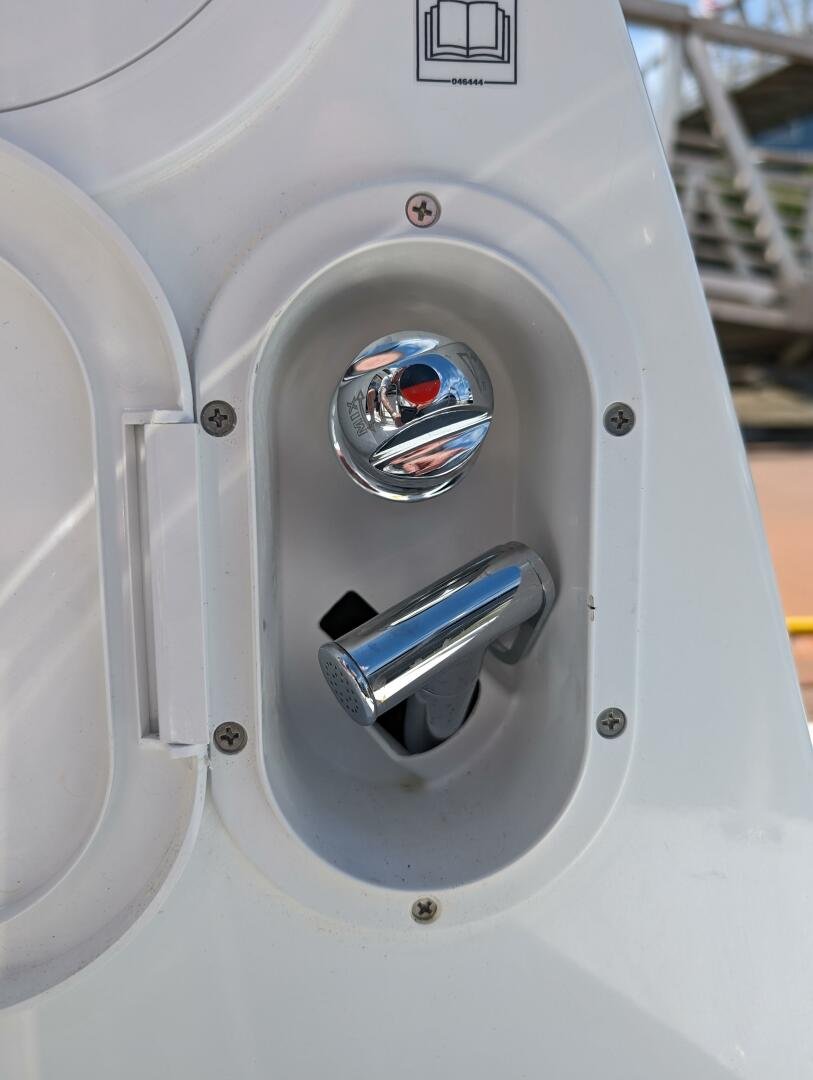 2025 Jeanneau NC 895 S2