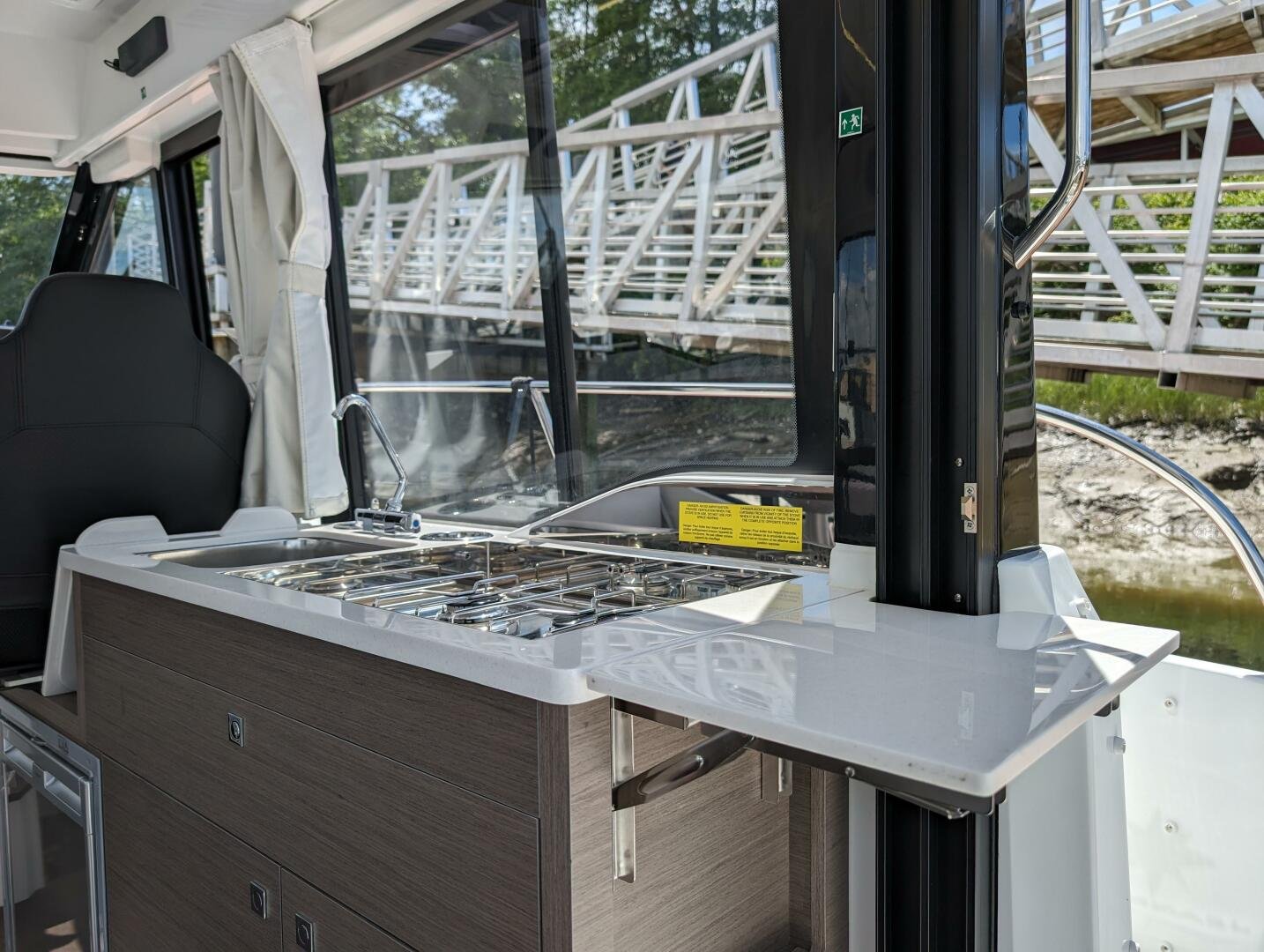 2025 Jeanneau NC 895 S2