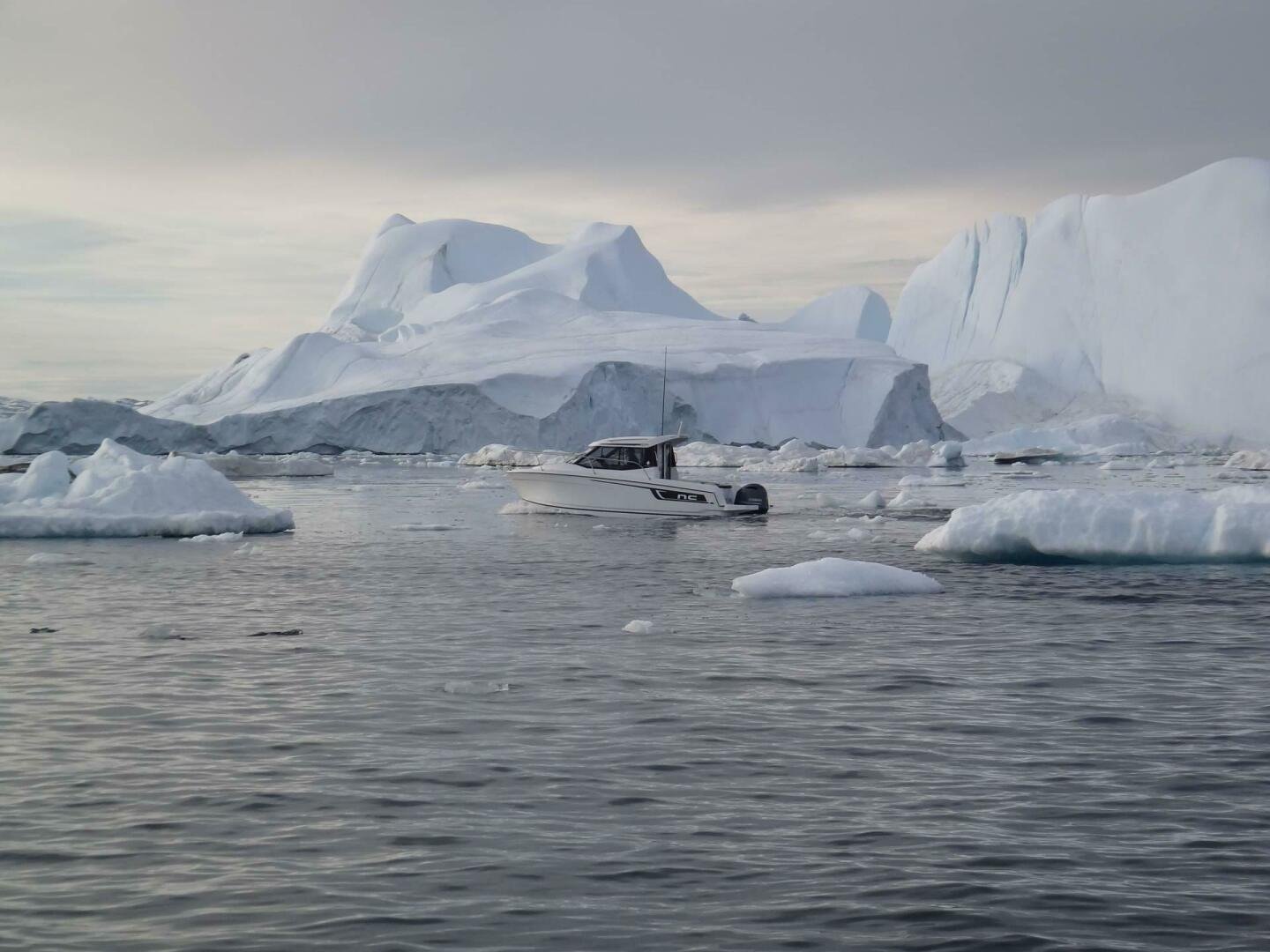 2025 Jeanneau NC 695 S2