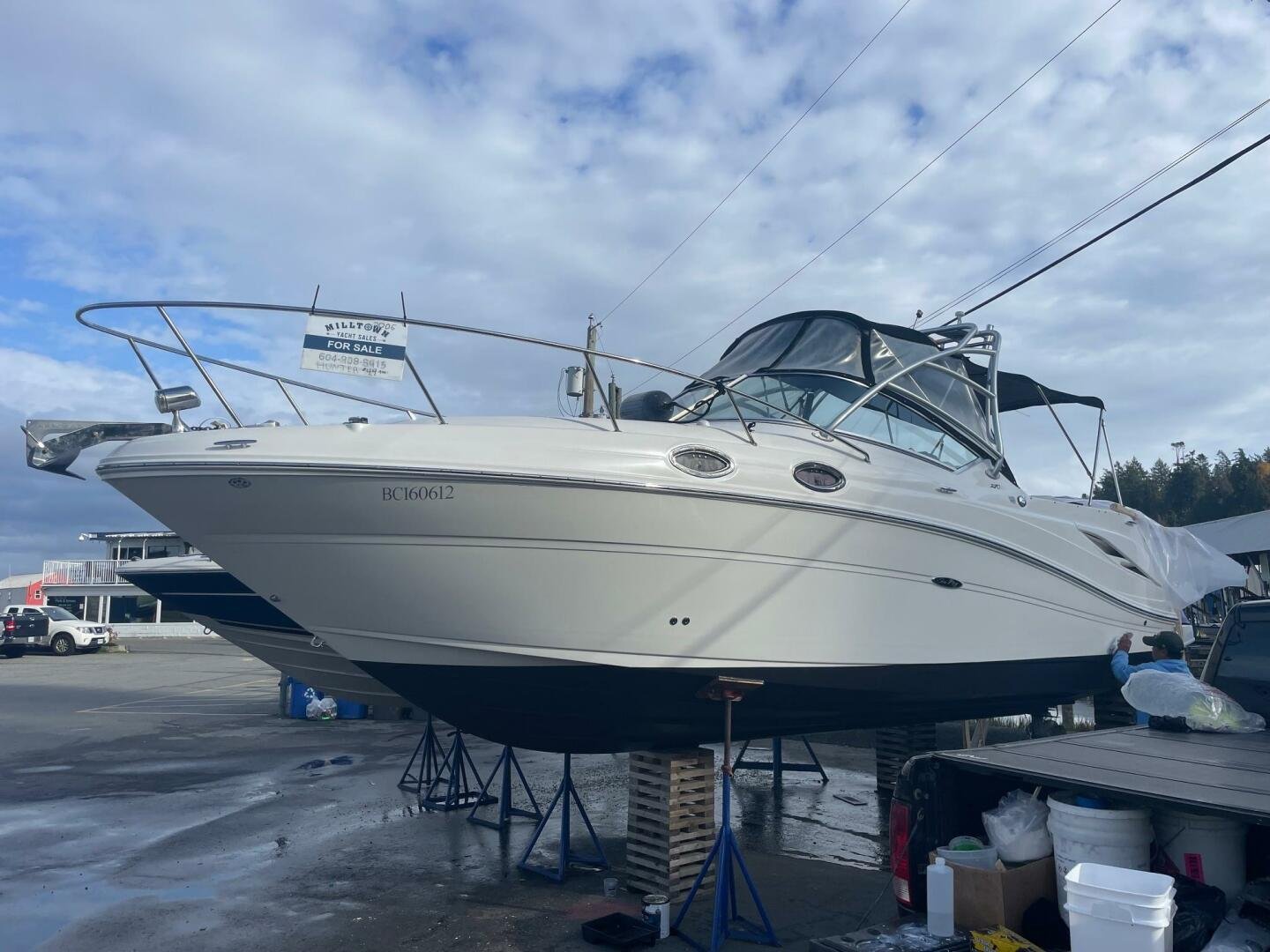 2006 Sea Ray Amberjack 270