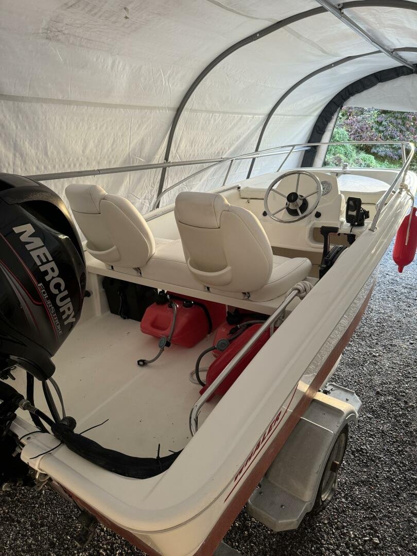 2015 Boston Whaler 130 Super Sport