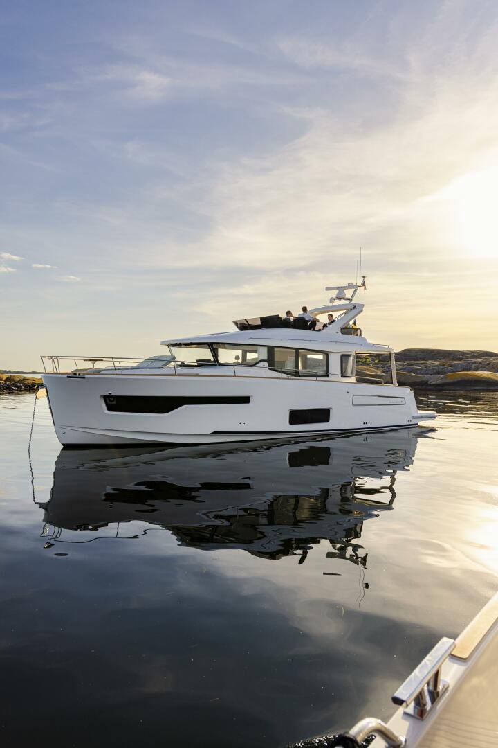 2026 Nimbus 495 Flybridge