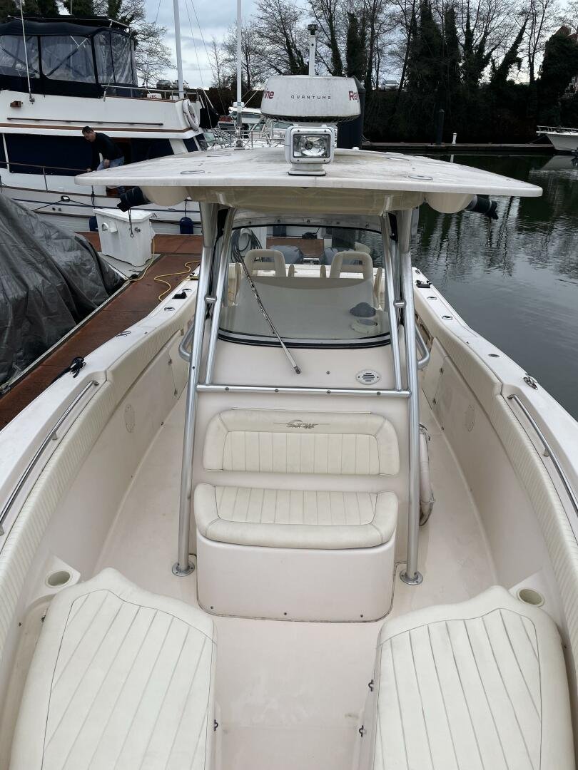 2006 Grady-White 306 Bimini