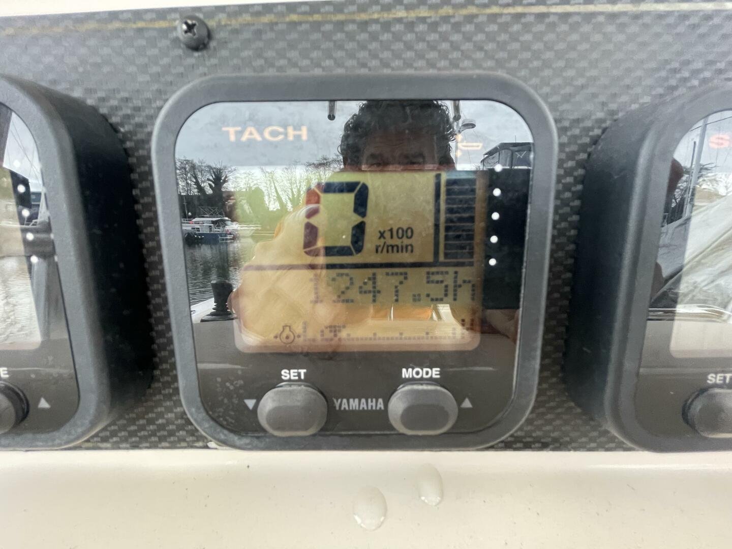 2006 Grady-White 306 Bimini