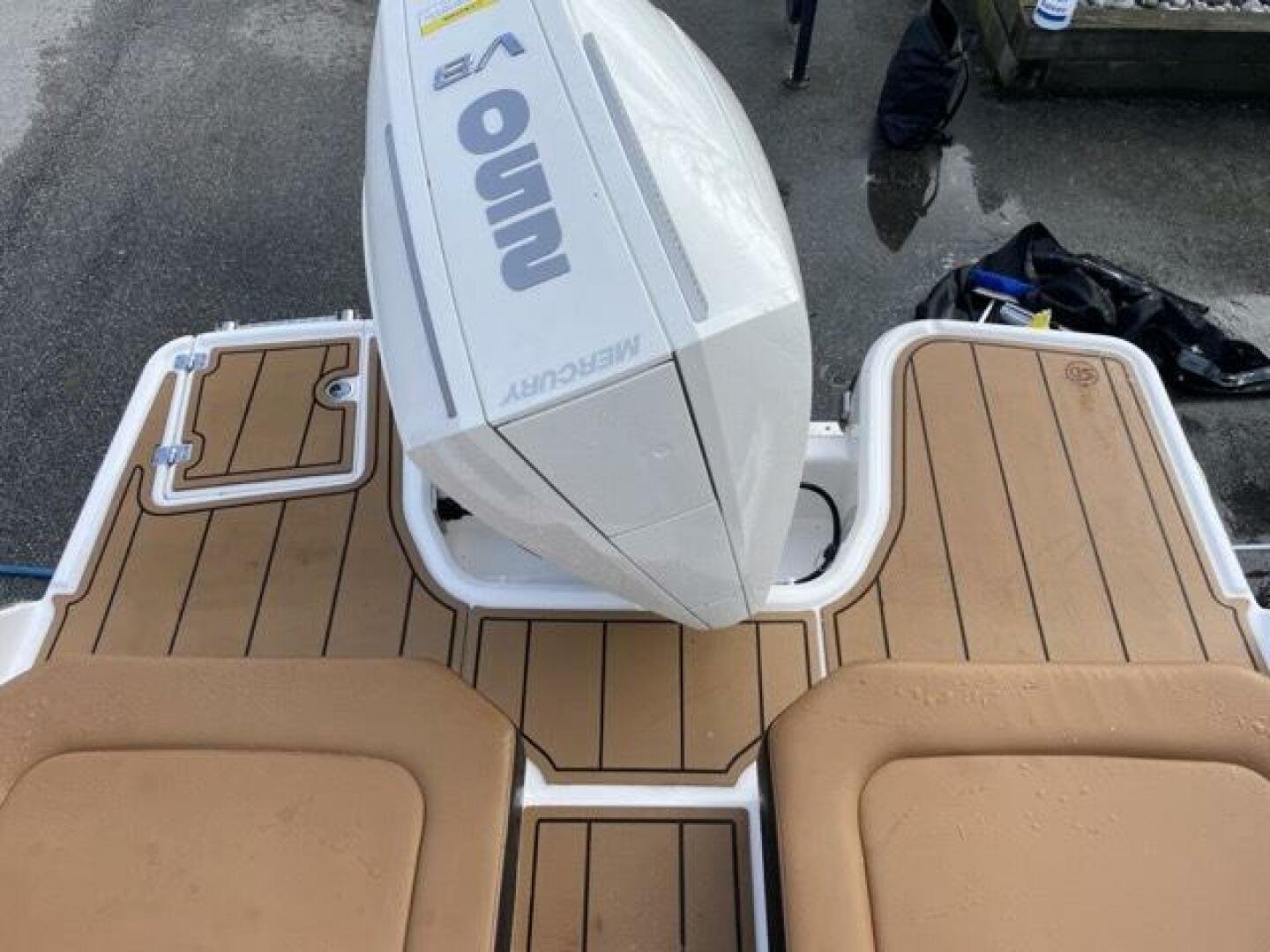 2023 Chaparral 250 OSX