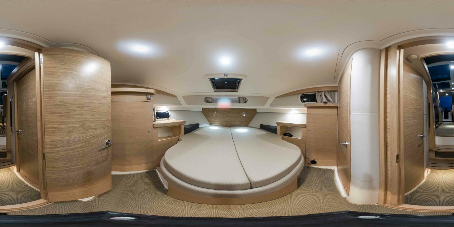 2025 Nimbus 365 Coupe