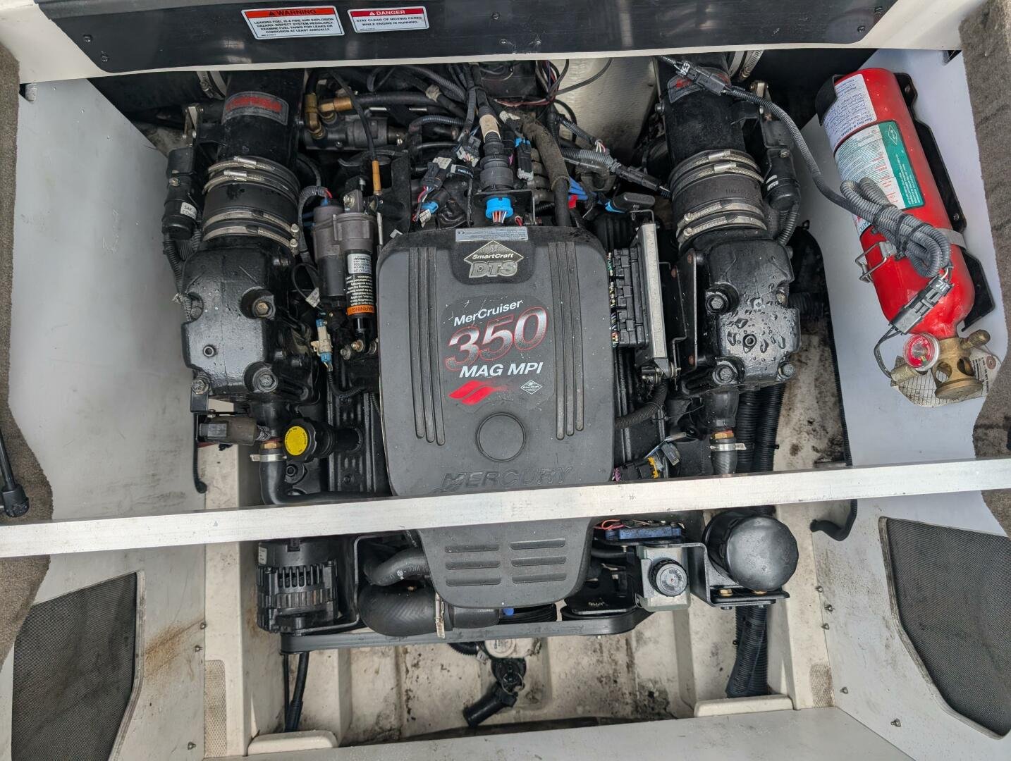 2008 Sea Ray 230 Select