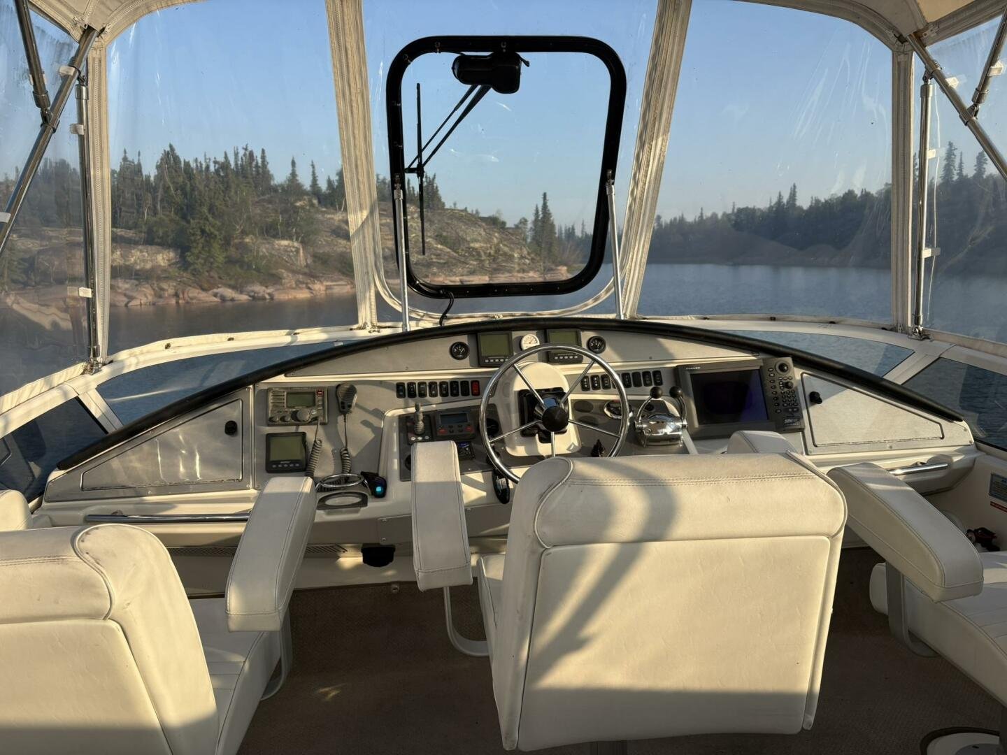 2007 Carver 35 Super Sport