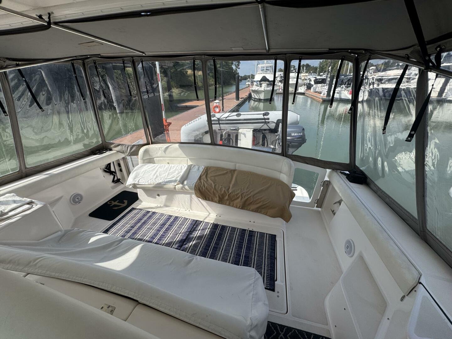 2004 Tiara Yachts 4000 Express
