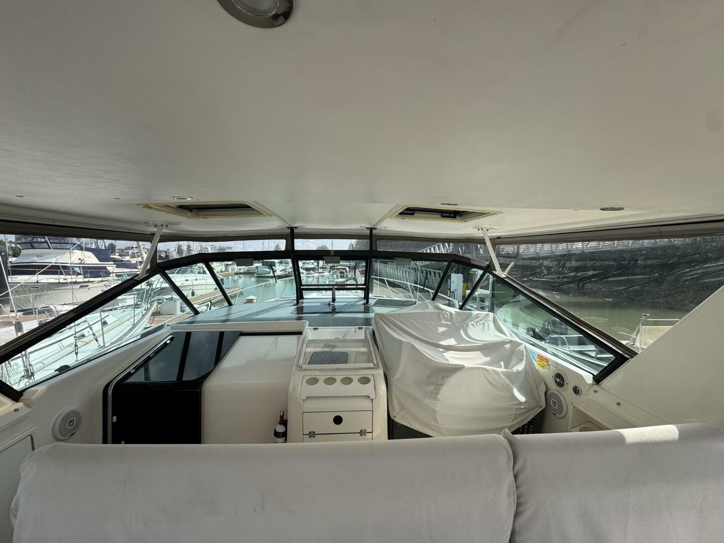 2004 Tiara Yachts 4000 Express