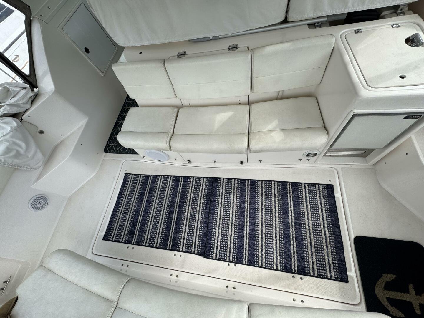 2004 Tiara Yachts 4000 Express