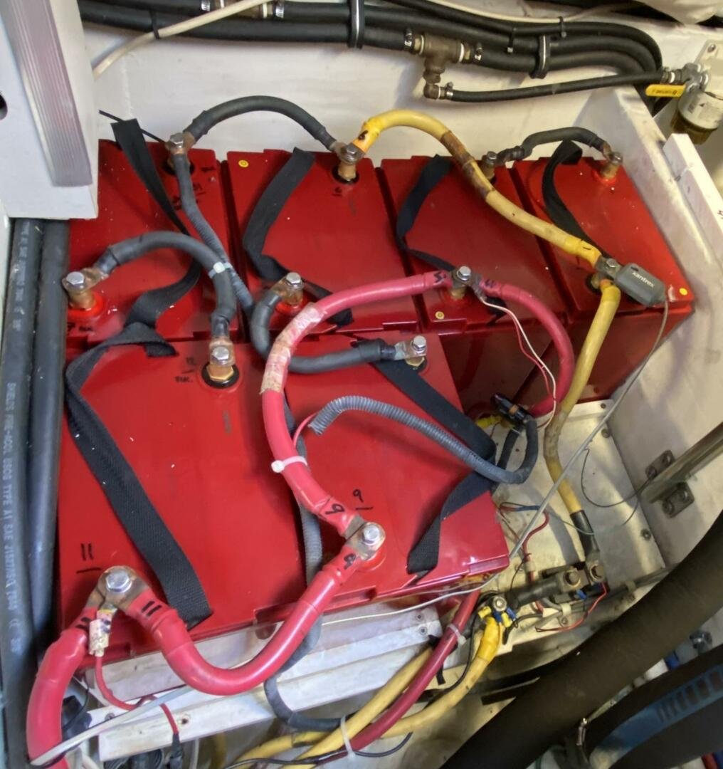 2004 Tiara Yachts 4000 Express