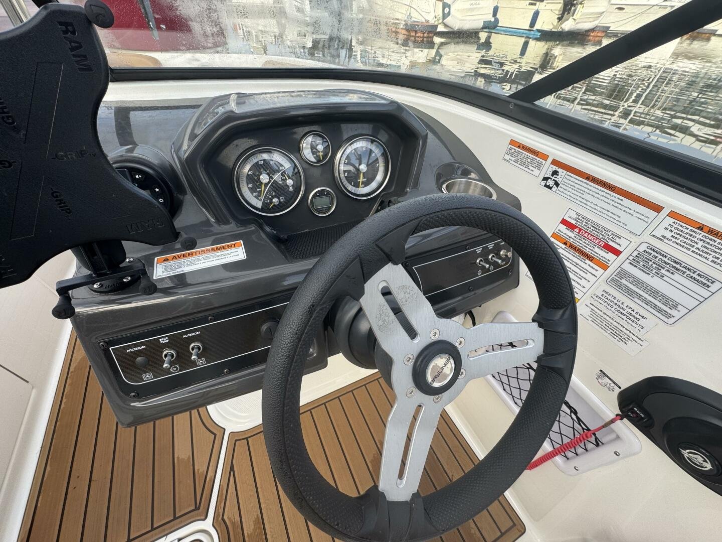 2021 Bayliner VR6