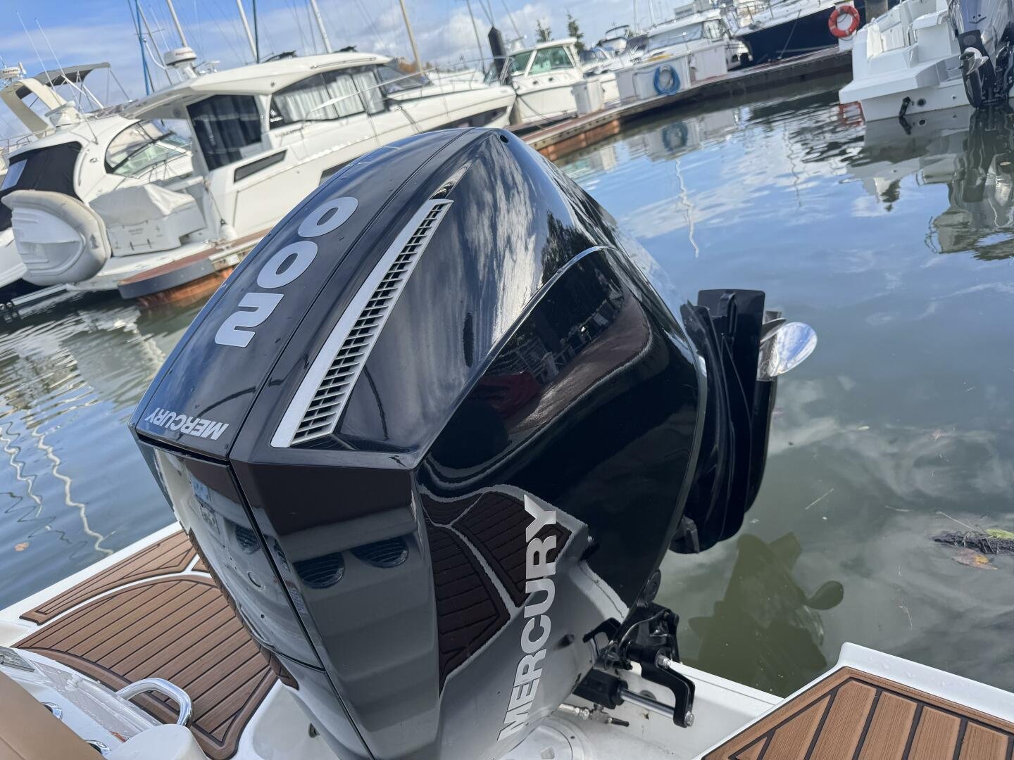 2021 Bayliner VR6